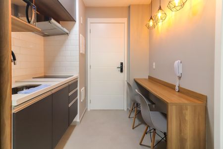 Studio para alugar com 28m², 1 quarto e sem vagaStudio - Quarto / Cozinha
