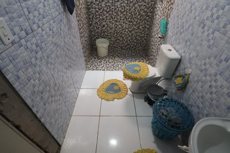 Casa à venda com 52m², 1 quarto e 1 vagaBanheiro