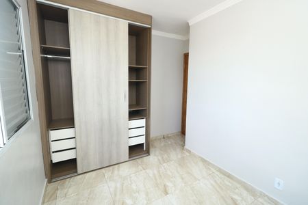 Apartamento para alugar com 67m², 2 quartos e 1 vagaQuarto 2