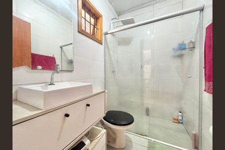 Casa para alugar com 65m², 3 quartos e 2 vagasBanheiro
