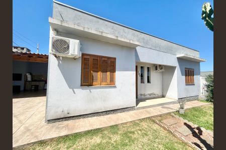 Casa para alugar com 65m², 3 quartos e 2 vagasFachada