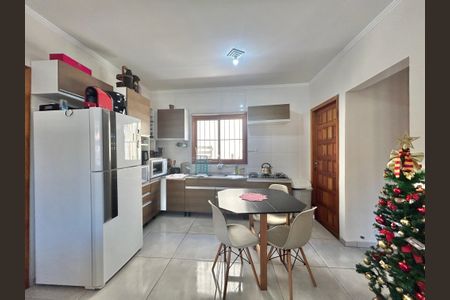 Casa para alugar com 65m², 3 quartos e 2 vagasCozinha