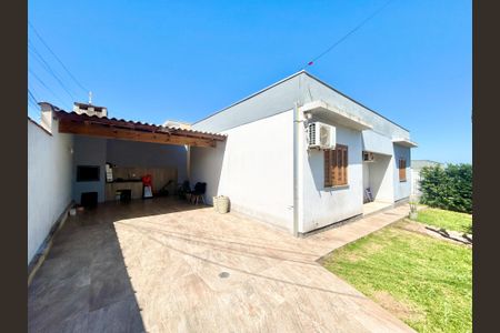 Casa para alugar com 65m², 3 quartos e 2 vagasFachada