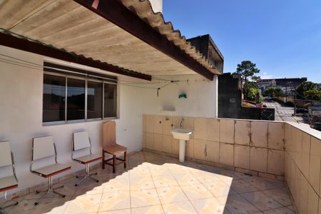 Casa para alugar com 155m², 3 quartos e sem vagaÁrea de Serviço e Varanda 