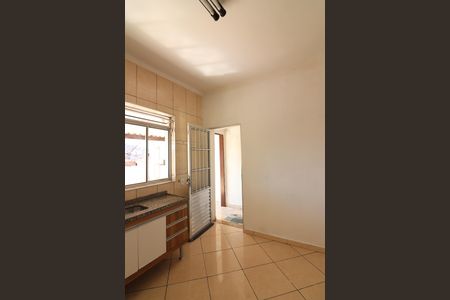 Casa para alugar com 155m², 3 quartos e sem vagaCozinha 