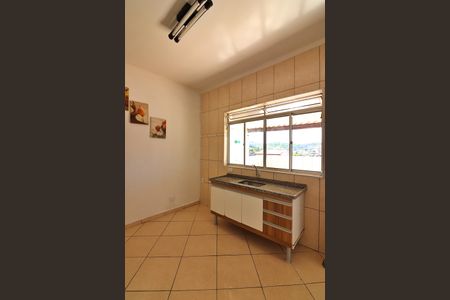 Casa para alugar com 155m², 3 quartos e sem vagaCozinha 