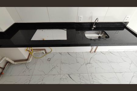 Apartamento para alugar com 42m², 2 quartos e 1 vaga Apartamento para alugar com 42m², 2 quartos e 1 vagaCozinha e Área de Serviço
