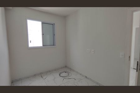 Quarto 2 de apartamento para alugar com 2 quartos, 42m² em Vila Sao Paulo, Ferraz de Vasconcelos