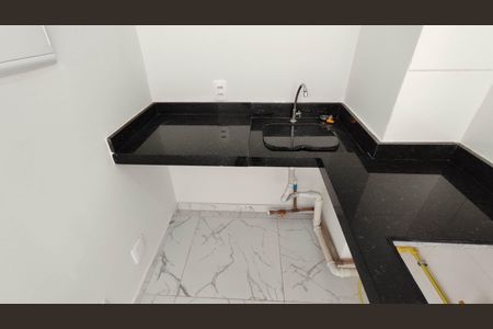 Apartamento para alugar com 42m², 2 quartos e 1 vaga Apartamento para alugar com 42m², 2 quartos e 1 vagaCozinha e Área de Serviço