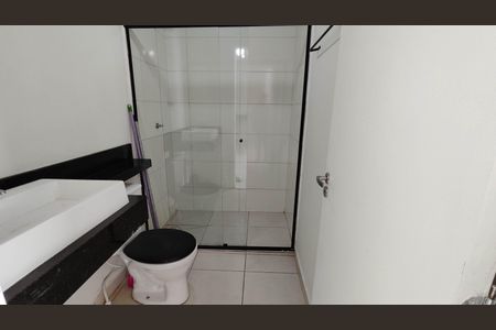 Banheiro de apartamento para alugar com 2 quartos, 42m² em Vila Sao Paulo, Ferraz de Vasconcelos
