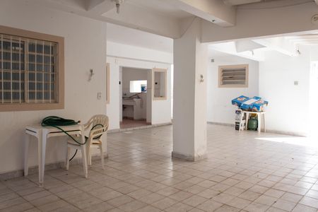 Casa à venda com 3 quartos, 550m² em Vila Cordeiro, São Paulo