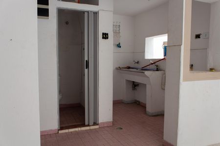 Casa à venda com 3 quartos, 550m² em Vila Cordeiro, São Paulo