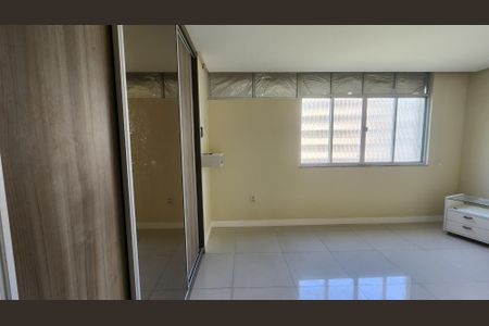 Apartamento para alugar com 130m², 3 quartos e 1 vagaQuarto 3
