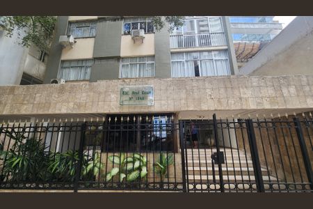 Apartamento para alugar com 130m², 3 quartos e 1 vagaFachada