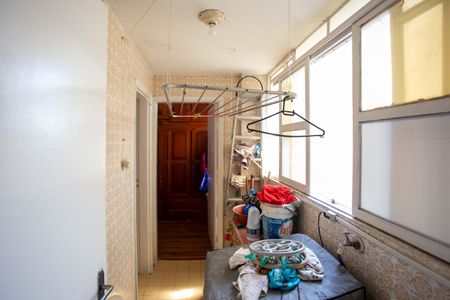 Apartamento à venda com 67m², 3 quartos e 1 vagaÁrea de Serviço