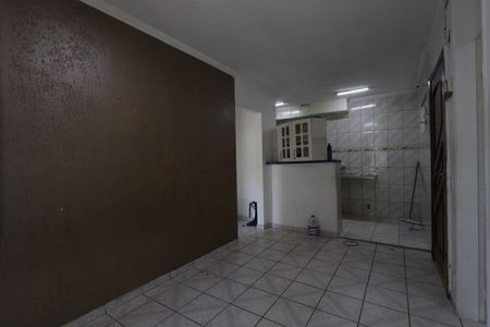 Sala de apartamento para alugar com 2 quartos, 49m² em Jardim Santa Teresinha, São Paulo