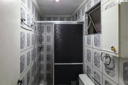 Banheiro de apartamento para alugar com 1 quarto, 49m² em Jardim Santa Teresinha, São Paulo