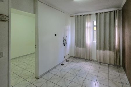 Sala de apartamento para alugar com 1 quarto, 49m² em Jardim Santa Teresinha, São Paulo