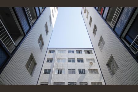 Apartamento para alugar com 64m², 2 quartos e 1 vagaFachada