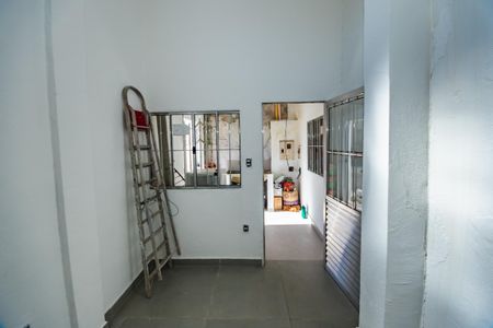 Sala de casa para alugar com 1 quarto, 150m² em São João Batista, Belo Horizonte