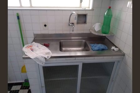 Apartamento à venda com 78m², 2 quartos e sem vagaCozinha