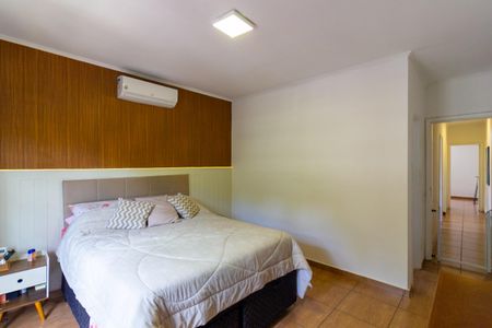 Casa à venda com 175m², 4 quartos e 3 vagas Casa à venda com 175m², 4 quartos e 3 vagasQuarto 1 - Suíte