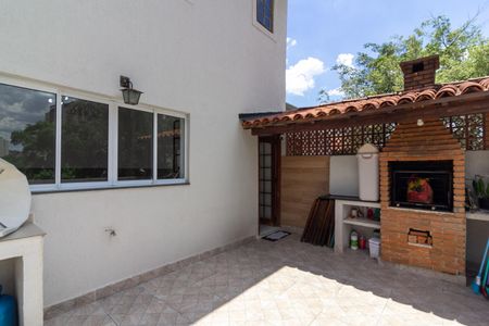 Casa à venda com 175m², 4 quartos e 3 vagas Casa à venda com 175m², 4 quartos e 3 vagasÁrea Gourmet