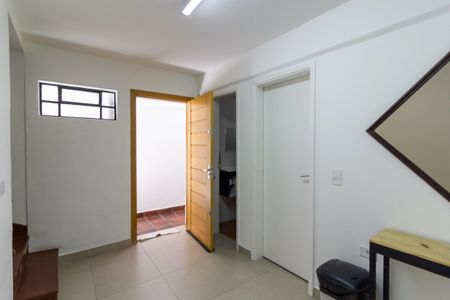 Casa à venda com 175m², 4 quartos e 3 vagas Casa à venda com 175m², 4 quartos e 3 vagasHall de distribuição
