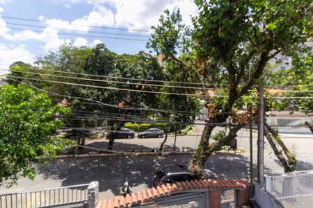 Casa à venda com 175m², 4 quartos e 3 vagas Casa à venda com 175m², 4 quartos e 3 vagasVaranda Quarto 1 - Suíte