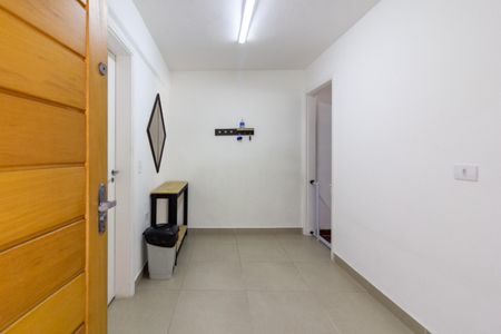 Casa à venda com 175m², 4 quartos e 3 vagas Casa à venda com 175m², 4 quartos e 3 vagasHall de distribuição