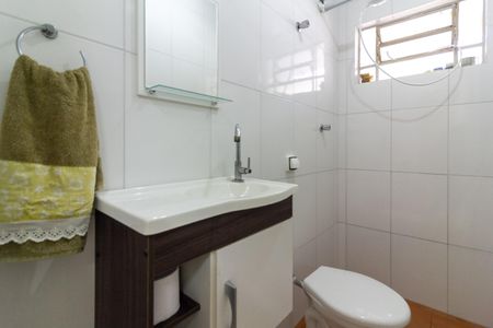 Casa à venda com 175m², 4 quartos e 3 vagas Casa à venda com 175m², 4 quartos e 3 vagasBanheiro de Serviço