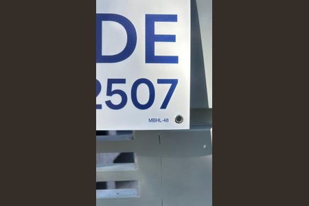 Casa à venda com 175m², 4 quartos e 3 vagas Casa à venda com 175m², 4 quartos e 3 vagasPlaca