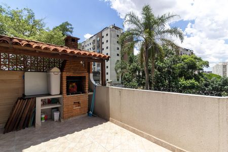 Casa à venda com 175m², 4 quartos e 3 vagas Casa à venda com 175m², 4 quartos e 3 vagasÁrea Gourmet