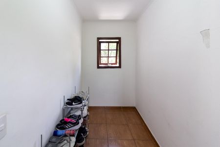 Casa à venda com 175m², 4 quartos e 3 vagas Casa à venda com 175m², 4 quartos e 3 vagasCloset Quarto 3