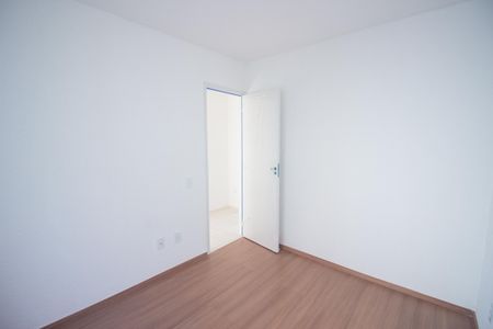 Quarto 1 de apartamento para alugar com 2 quartos, 42m² em Caiapos, Contagem