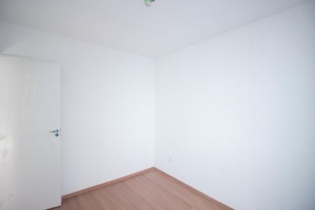 Quarto 1 de apartamento para alugar com 2 quartos, 42m² em Caiapos, Contagem