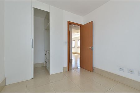 Apartamento para alugar com 90m², 3 quartos e 2 vagasSuíte