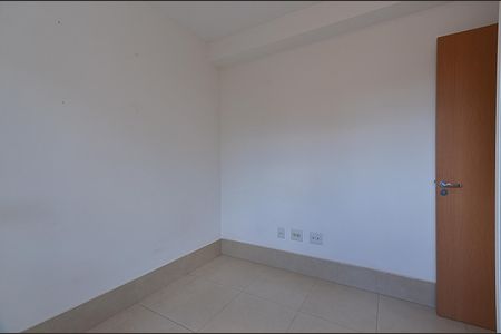 Apartamento para alugar com 90m², 3 quartos e 2 vagasQuarto 2
