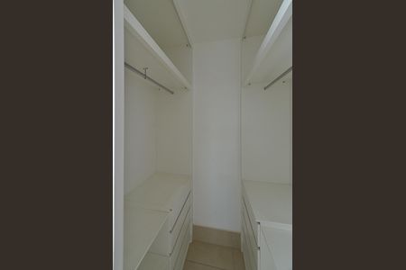 Apartamento para alugar com 90m², 3 quartos e 2 vagasCloset Suíte