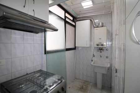 Apartamento à venda com 70m², 3 quartos e 1 vagaÁrea de Serviço