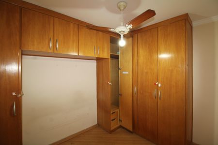 Apartamento à venda com 70m², 3 quartos e 1 vagaQuarto 2