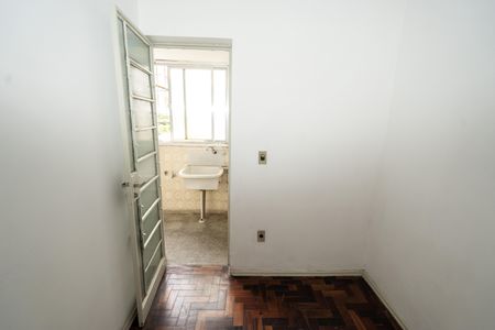 Apartamento à venda com 78m², 2 quartos e sem vagaDespensa