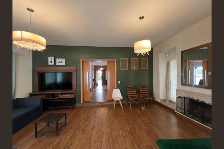 Casa de Condomínio à venda com 4 quartos, 360m² em Residencial Seis (Alphaville), Santana de Parnaíba