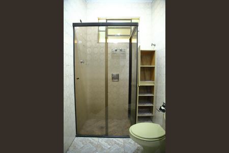 Casa para alugar com 220m², 3 quartos e 3 vagasBanheiro Social 