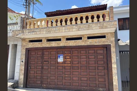 Casa para alugar com 220m², 3 quartos e 3 vagasFachada 