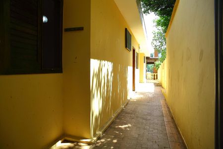 Casa para alugar com 220m², 3 quartos e 3 vagasCorredor Lateral 