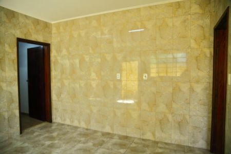 Casa para alugar com 220m², 3 quartos e 3 vagasCozinha 