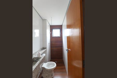 Apartamento à venda com 40m², 2 quartos e sem vaga Apartamento à venda com 40m², 2 quartos e sem vagaBanheiro