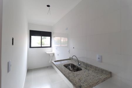 Apartamento à venda com 40m², 2 quartos e sem vaga Apartamento à venda com 40m², 2 quartos e sem vagaCozinha e Área de Serviço