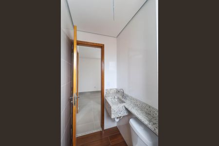 Apartamento à venda com 40m², 2 quartos e sem vaga Apartamento à venda com 40m², 2 quartos e sem vagaBanheiro